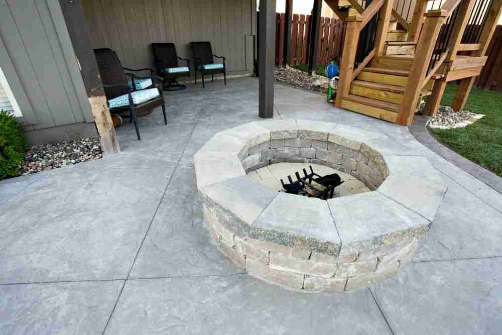 wood-burning fire pit