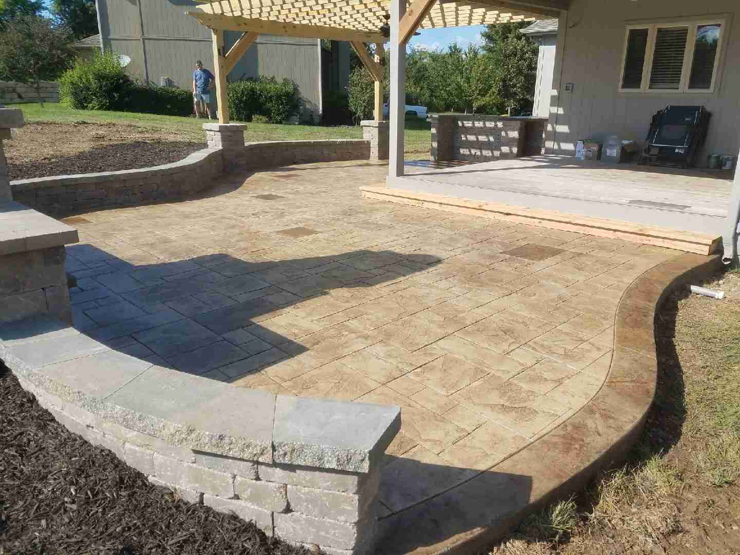 long retaining seating wall