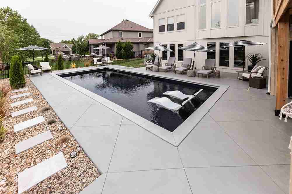 contemporary liberty poolscape