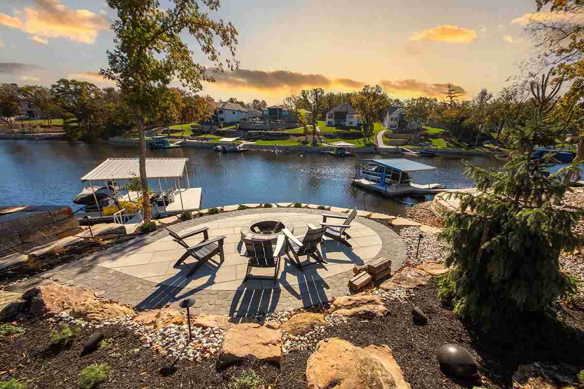 Outdoor seating with view